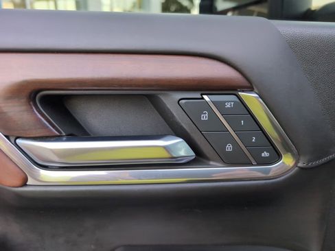 Used 2024 GMC Sierra 2500 Denali Ultimate w/ Max Trailering Package image 16