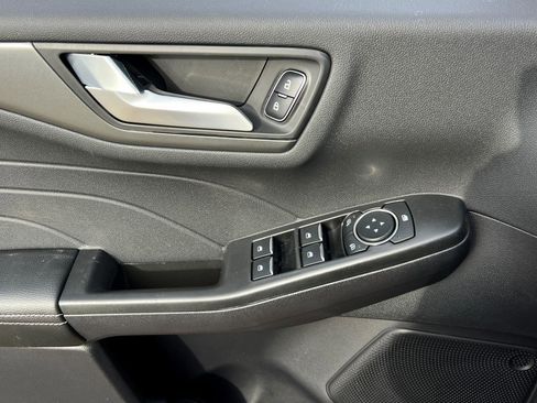 New 2026 Ford Escape SE image 22