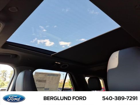 New 2026 Ford Explorer ST-Line AWD/4WD image 7