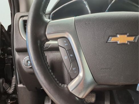 Used 2014 Chevrolet Traverse LT FWD image 15