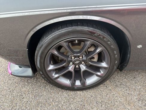 Used 2023 Dodge Challenger R/T w/ T/A Package image 10