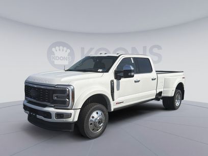 New 2026 Ford F450 Platinum w/ Platinum Plus Package
