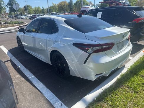 Used 2022 Toyota Camry XSE w/ Driver Assist Package image 6