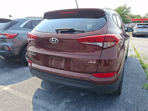 Used 2017 Hyundai Tucson SE w/ SE Popular Package 02 AWD/4WD image 9