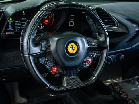 Used 2020 Ferrari 488 Pista Coupe image 40