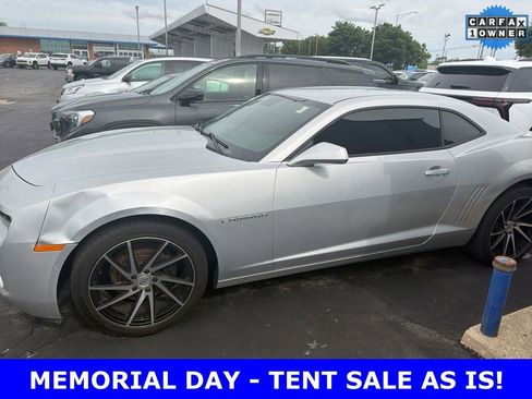 Used 2010 Chevrolet Camaro LT RWD image 1