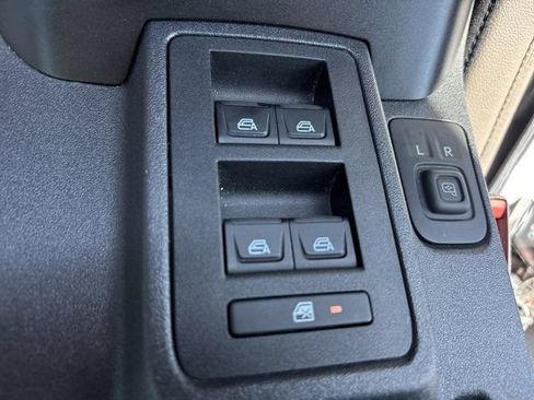 Used 2023 Ford Bronco Wildtrak AWD/4WD image 40