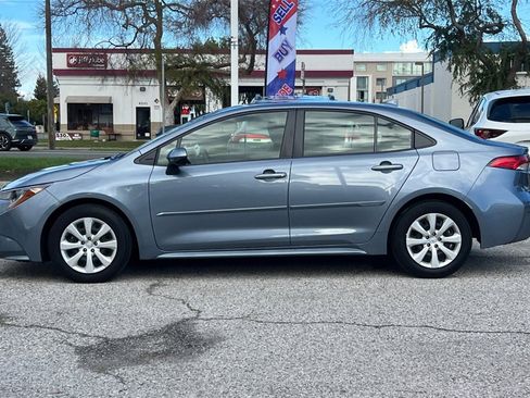 Certified 2022 Toyota Corolla LE image 6