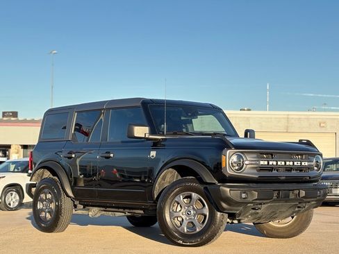 Used 2024 Ford Bronco Big Bend image 2