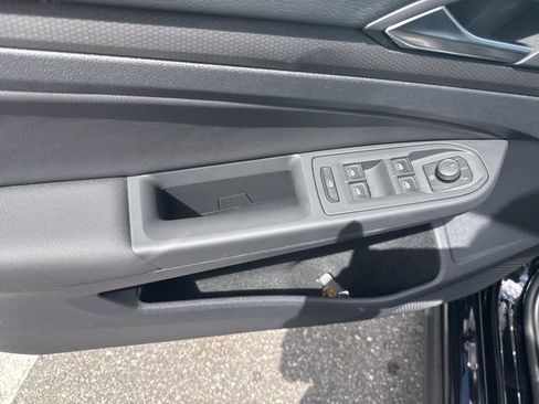 Used 2022 Volkswagen GTI Autobahn image 18