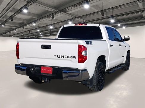 Used 2021 Toyota Tundra SR5 w/ SR5 Leather Package image 16