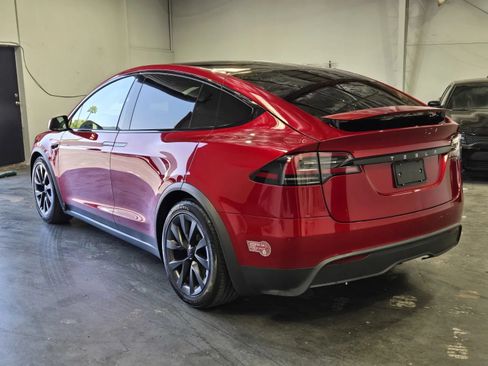 Used 2023 Tesla Model X AWD/4WD image 2