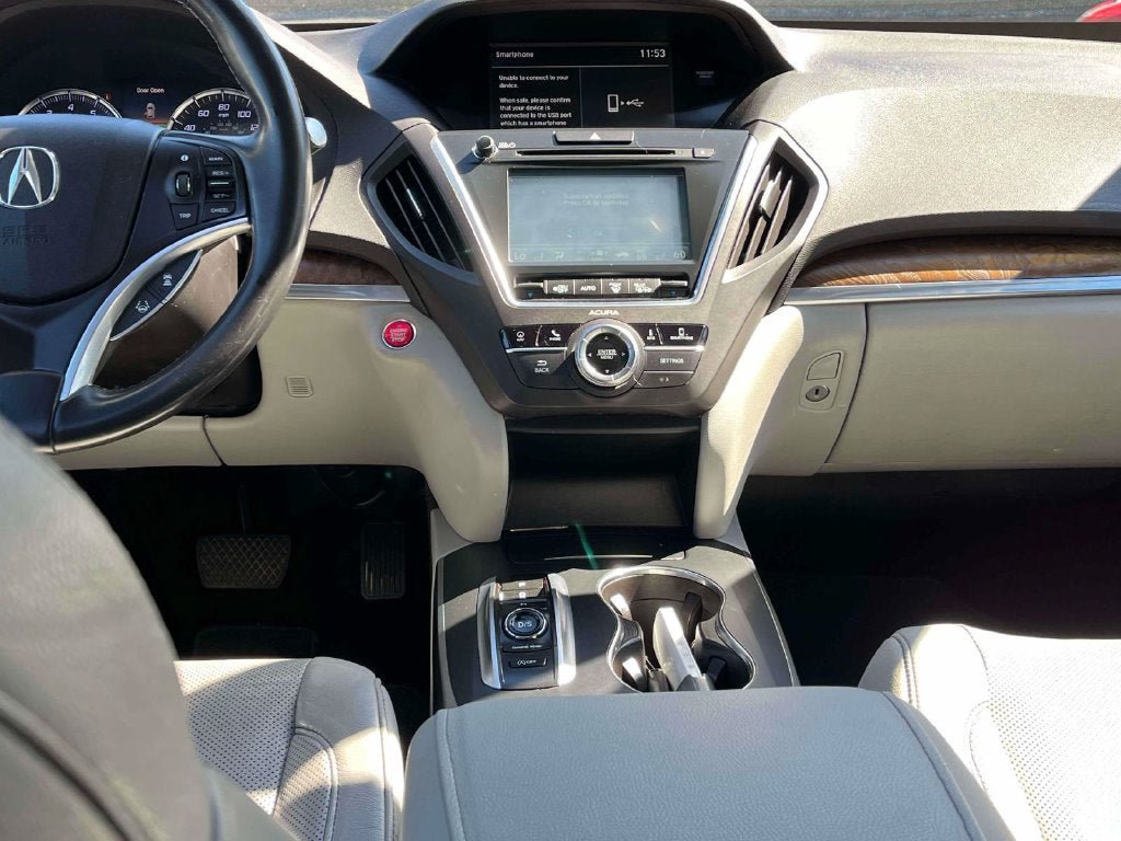 Used 2020 Acura MDX w/ Technology Package AWD/4WD image 13