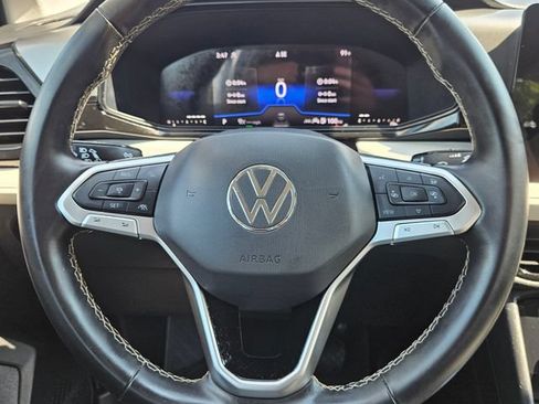 Used 2025 Volkswagen Taos S AWD/4WD image 19