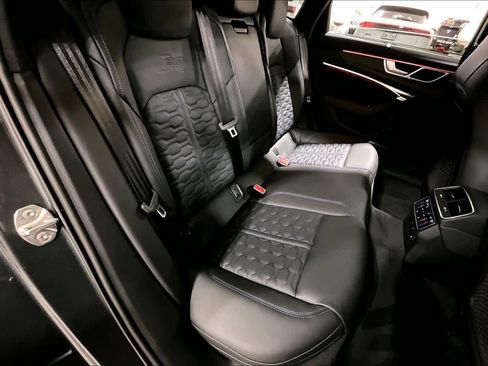 Used 2025 Audi RS 6 performance image 20