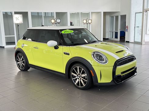Certified 2023 MINI Cooper S FWD image 7
