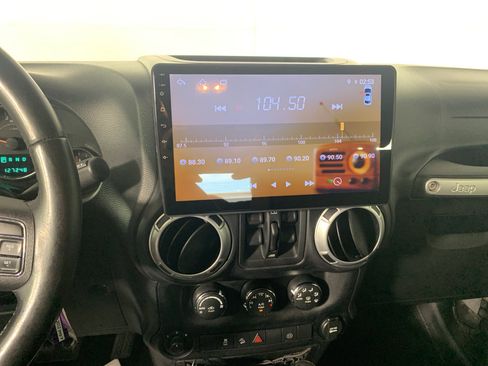 Used 2012 Jeep Wrangler Unlimited Sahara w/ Trailer Tow Group AWD/4WD image 26