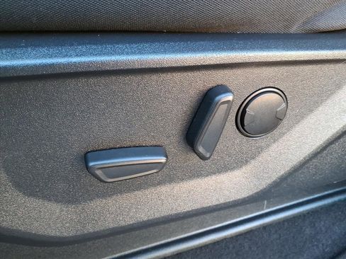 Used 2023 Ford F150 XLT w/ Equipment Group 302A High image 18