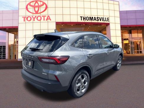 Used 2025 Ford Escape ST-Line AWD/4WD image 5
