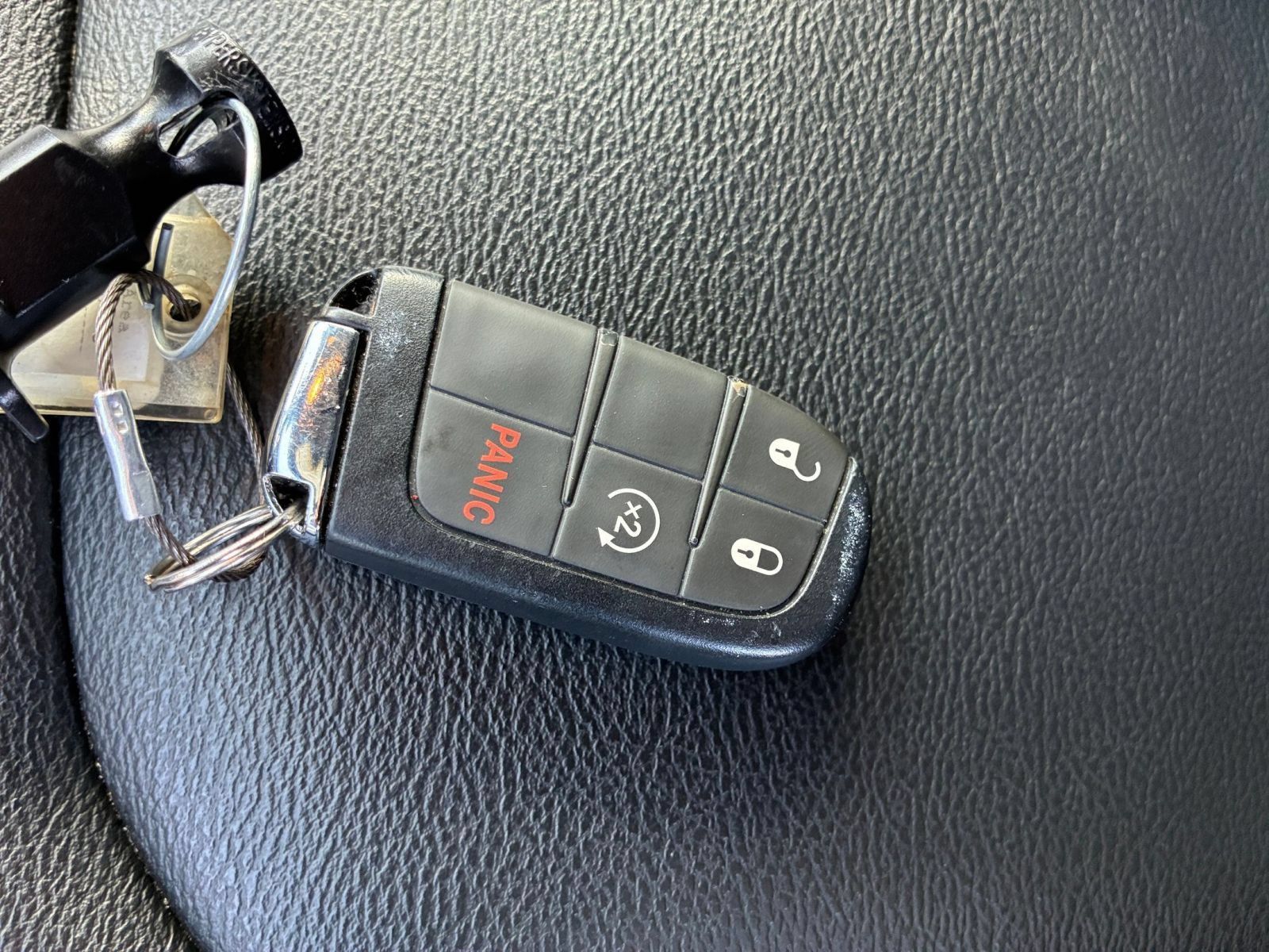 Used 2025 Jeep Compass Limited AWD/4WD image 20