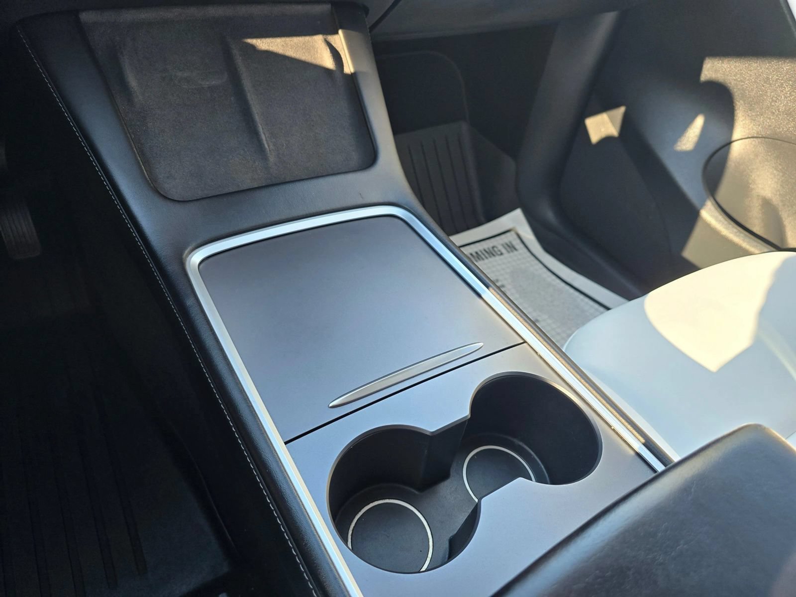 Used 2021 Tesla Model Y Long Range AWD/4WD image 34