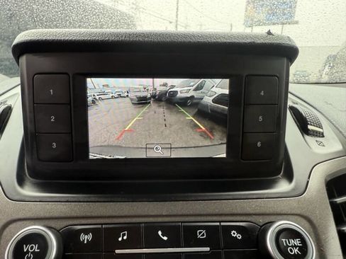 Used 2022 Ford Transit Connect XL image 18