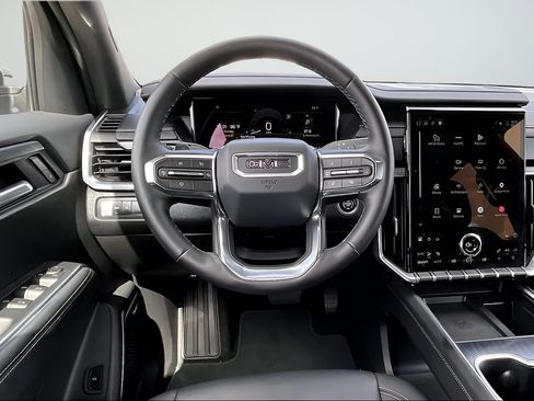 Used 2026 GMC Acadia Elevation w/ Elevation Premium Package FWD image 8