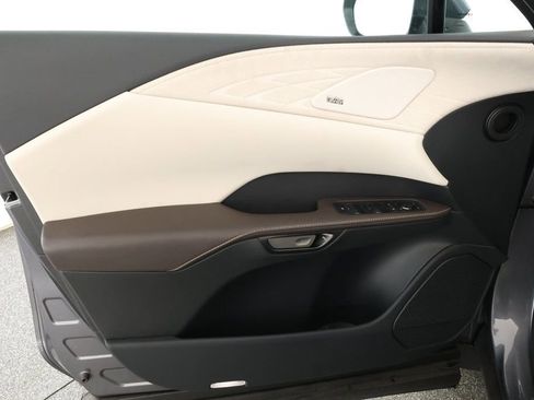 Used 2023 Lexus RX 350 image 9