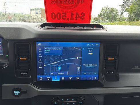 Certified 2022 Ford Bronco Badlands AWD/4WD image 23