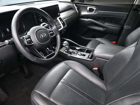 Used 2021 Kia Sorento SX image 10