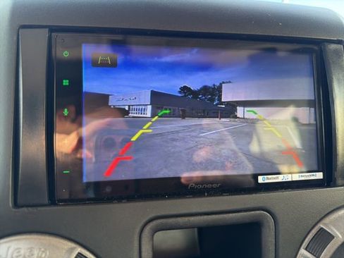 Used 2017 Jeep Wrangler Unlimited Sport image 24