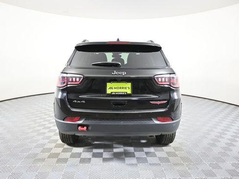 Used 2024 Jeep Compass Trailhawk AWD/4WD image 5