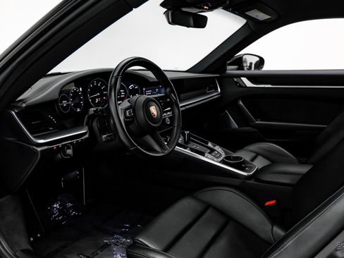 Used 2020 Porsche 911 Carrera 4S image 30