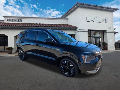 Certified 2024 Kia Niro Wind w/ Wind Preserve Package image 2