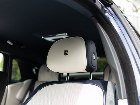 Used 2023 Rolls-Royce Ghost Black Badge w/ Black Badge Ghost Package AWD/4WD image 37