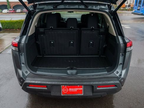 New 2025 Nissan Pathfinder SV w/ Cargo Package image 9