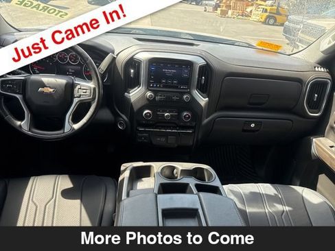 Used 2021 Chevrolet Silverado 1500 LT AWD/4WD image 10