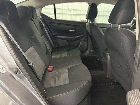 Used 2022 Nissan Sentra SR FWD image 35