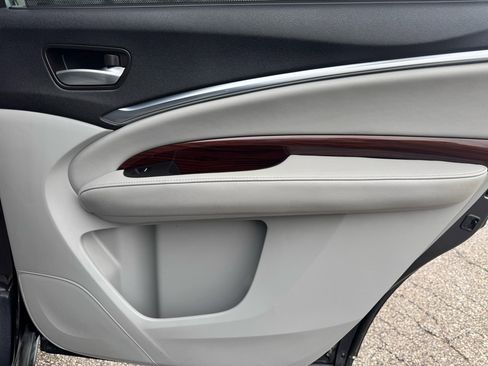 Used 2016 Acura MDX SH-AWD image 30
