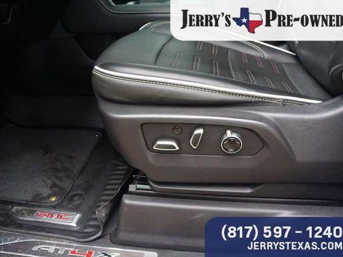 Used 2024 GMC Sierra 2500 AT4X image 18