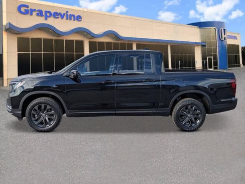 New 2026 Honda Ridgeline Sport image 2