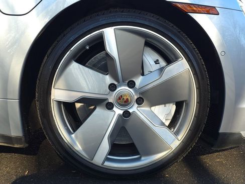 Used 2020 Porsche Taycan Turbo image 71