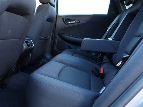 Used 2024 Chevrolet Malibu LT image 15