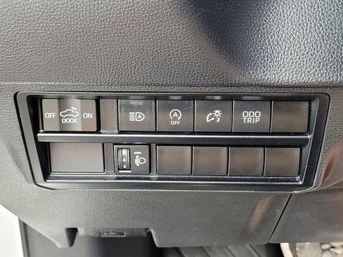 Used 2023 Toyota Tundra SR5 RWD image 17