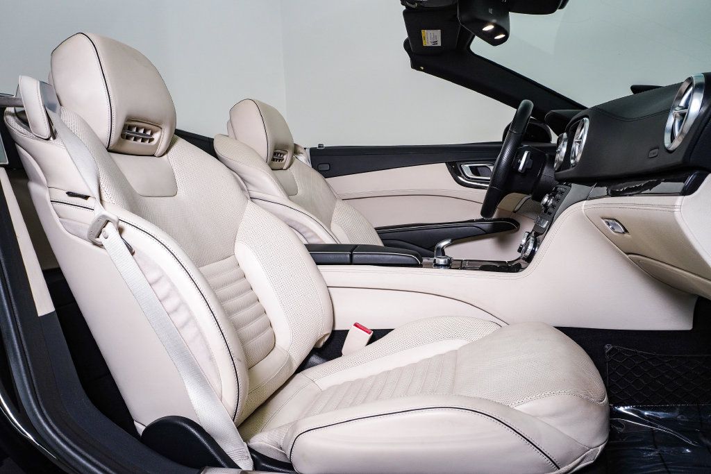 Used 2015 Mercedes-Benz SL 400 image 17