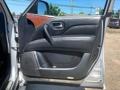 Used 2019 INFINITI QX80 Luxe AWD/4WD image 23