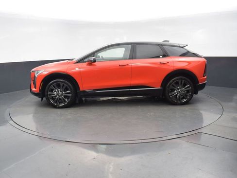 New 2026 Cadillac Optiq Sport 2 image 2