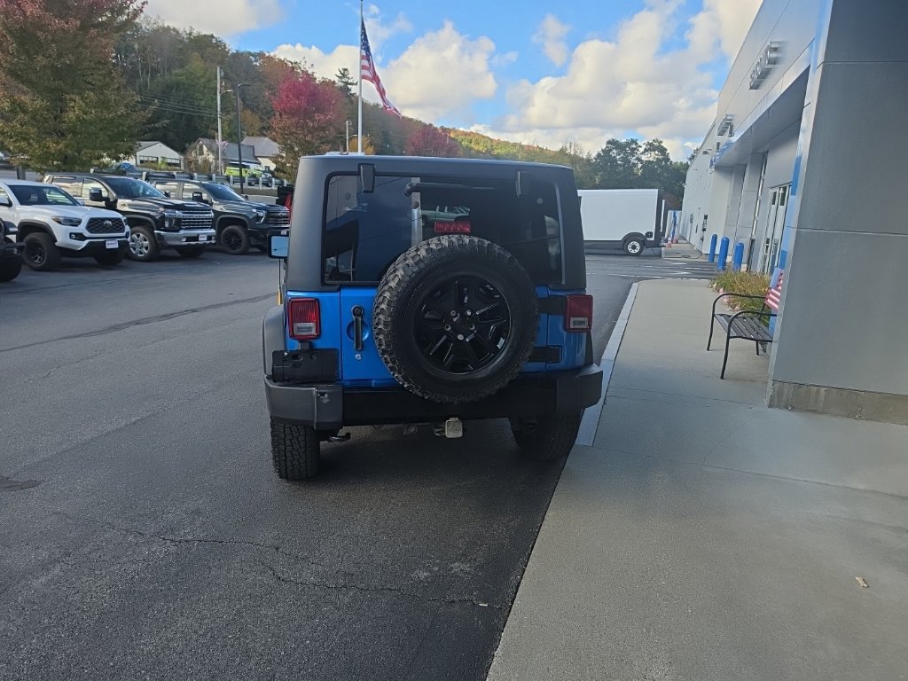 Used 2014 Jeep Wrangler Sport AWD/4WD image 5