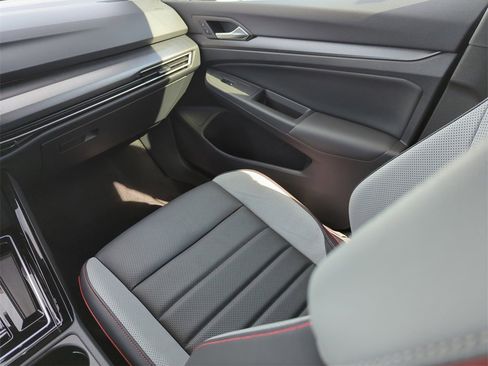 New 2026 Volkswagen GTI SE image 22