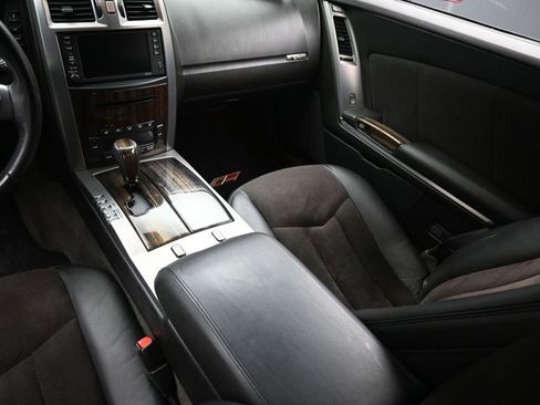 Used 2007 Cadillac XLR V RWD image 14